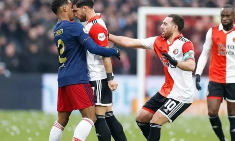 Tìm hiểu đội hình Feyenoord gặp Ajax chi tiết